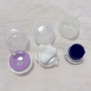 Clarisonic massager, foundation and eye heads